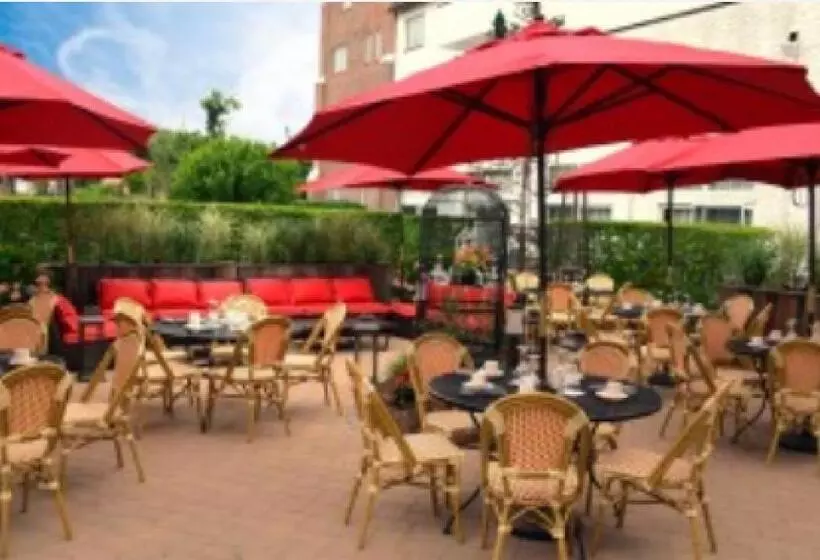 فندق Montauk Manor