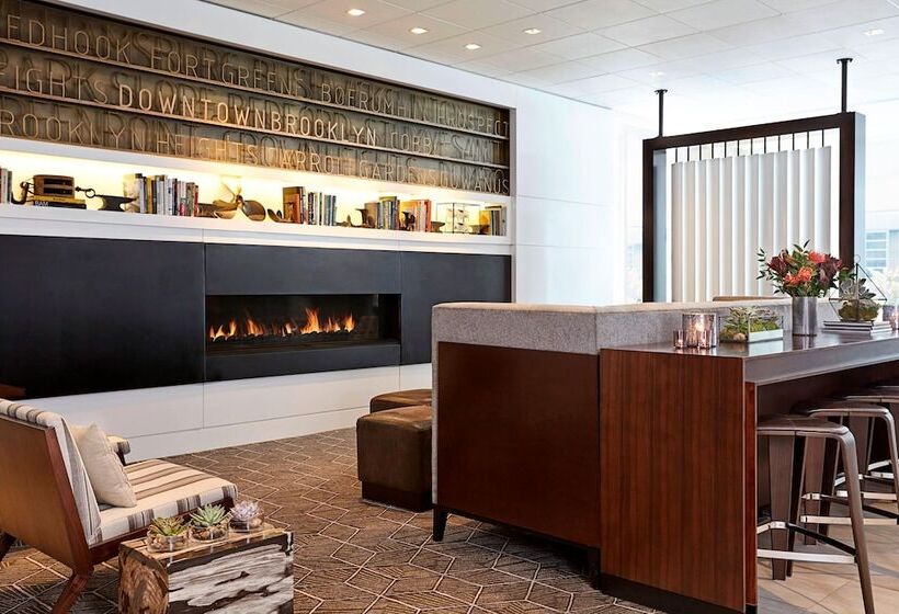 Hotel New York Marriott At The Brooklyn Bridge