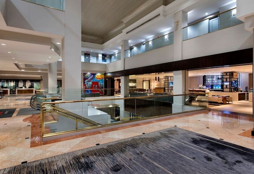 Hotel New York Marriott At The Brooklyn Bridge