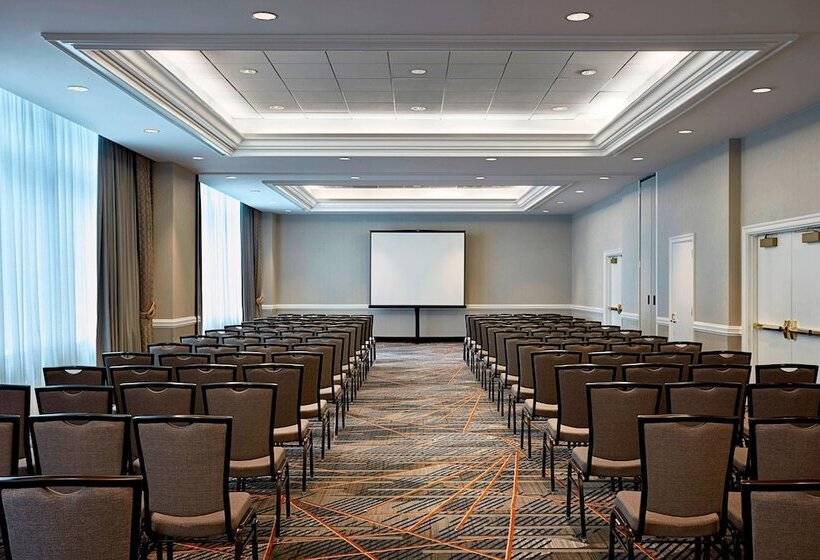 Hotel New York Marriott At The Brooklyn Bridge