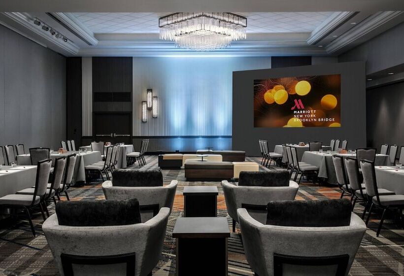 Hotel New York Marriott At The Brooklyn Bridge