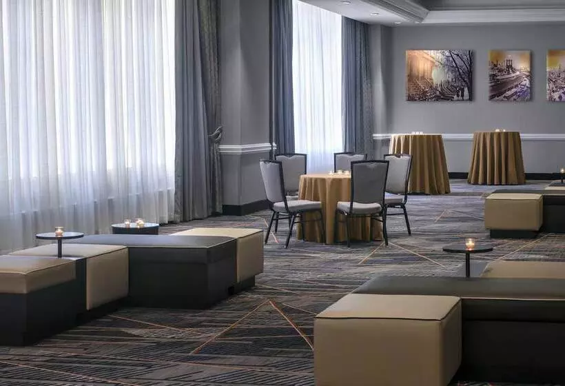 فندق New York Marriott At The Brooklyn Bridge