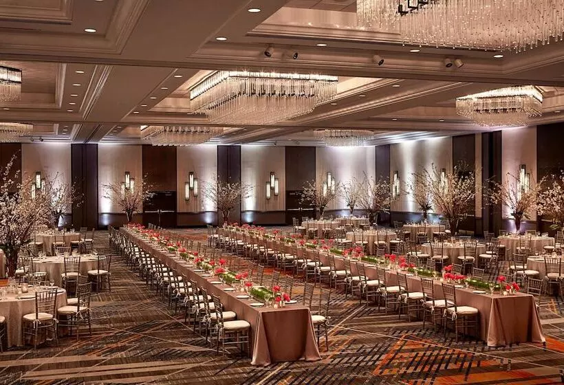 فندق New York Marriott At The Brooklyn Bridge