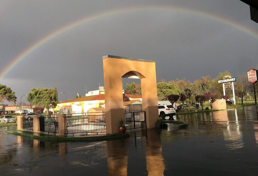 酒店 Peach City Inn   Marysville/yuba City