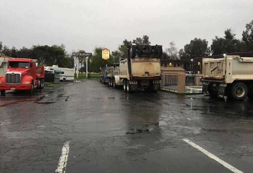 酒店 Peach City Inn   Marysville/yuba City