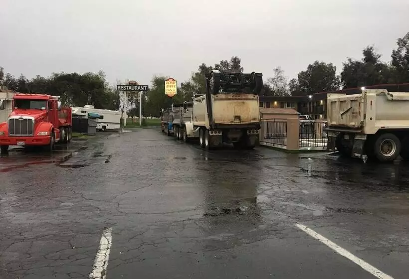 酒店 Peach City Inn   Marysville/yuba City