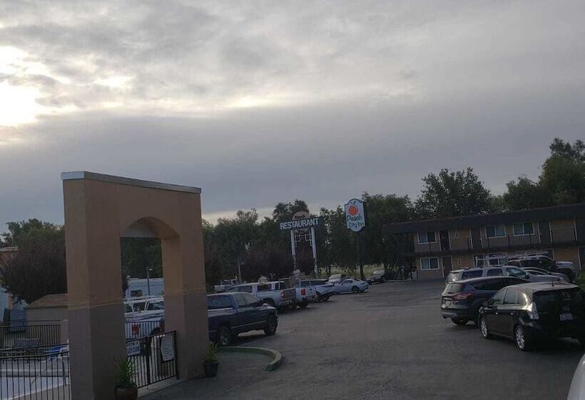 酒店 Peach City Inn   Marysville/yuba City