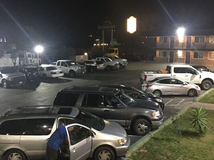 酒店 Peach City Inn   Marysville/yuba City