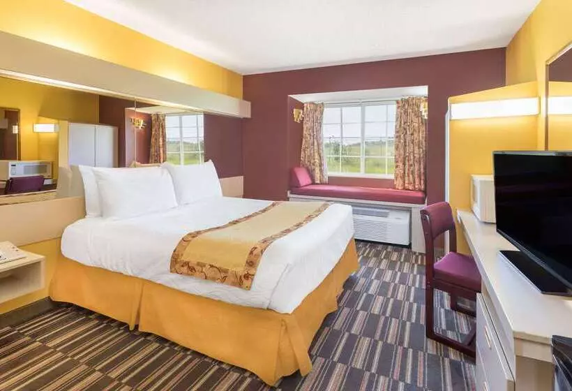 Microtel Inn & Suites Cottondale