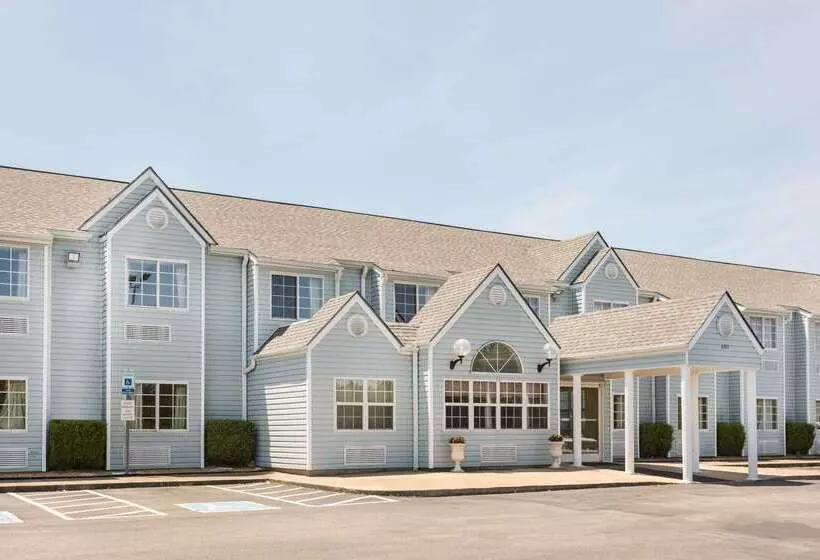 Microtel Inn & Suites Cottondale