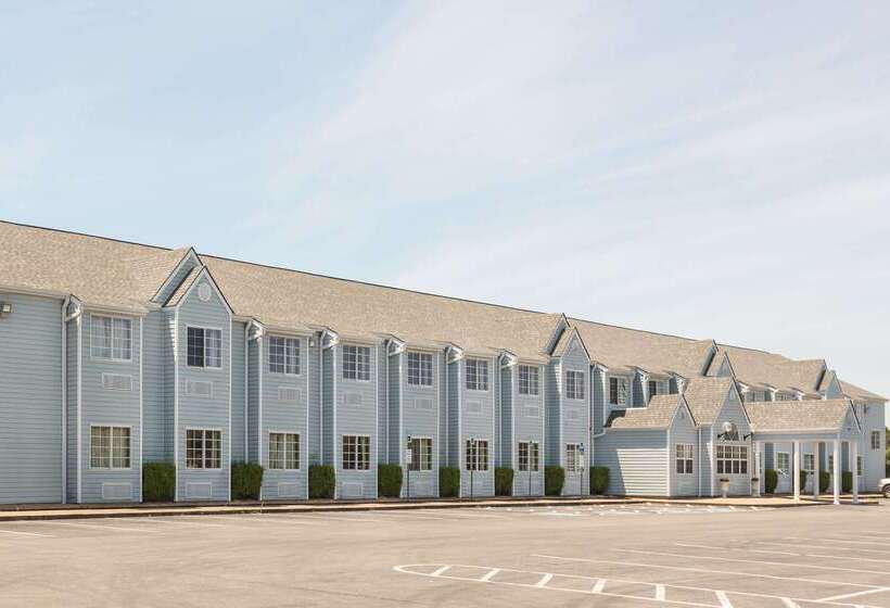 Microtel Inn & Suites Cottondale