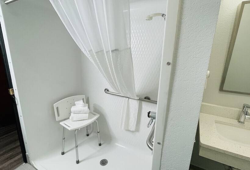 Microtel Inn & Suites Cottondale