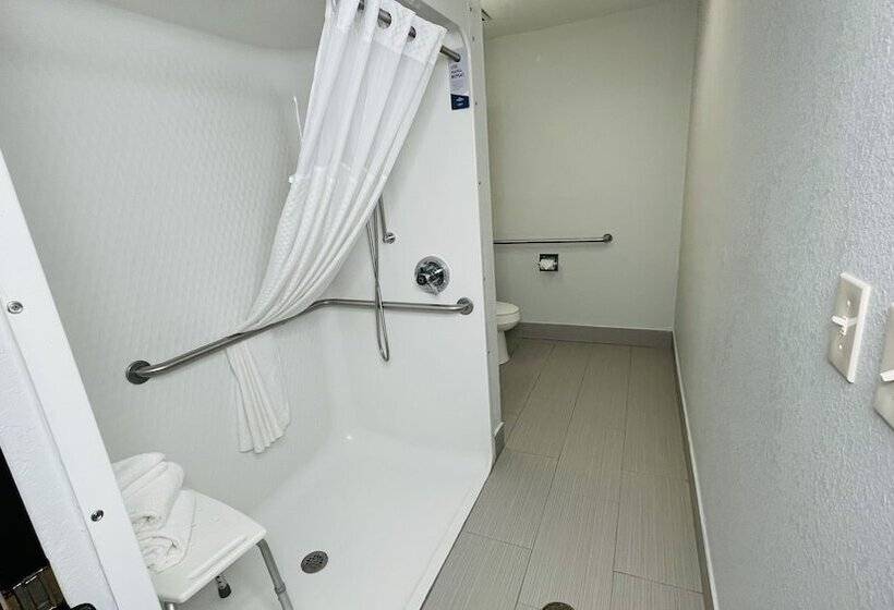 Microtel Inn & Suites Cottondale