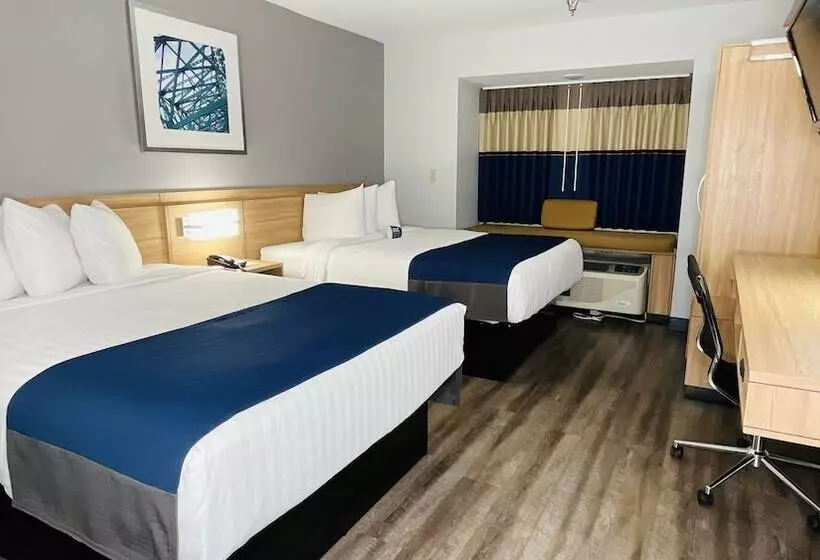 Microtel Inn & Suites Cottondale