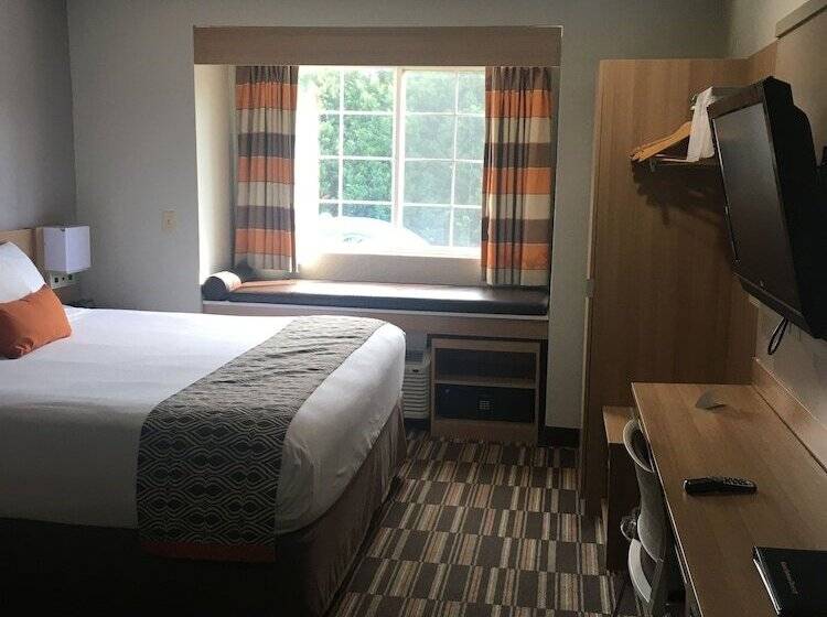 Microtel Inn & Suites By Wyndham Florence