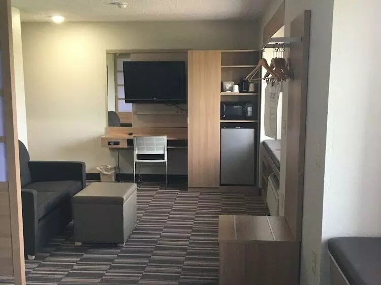 Microtel Inn & Suites By Wyndham Florence