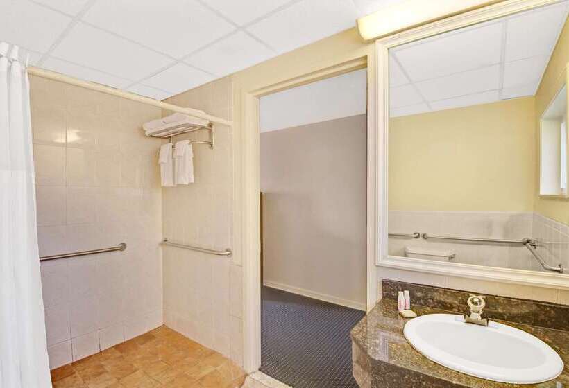 모텔 Super 8 By Wyndham Milford/new Haven