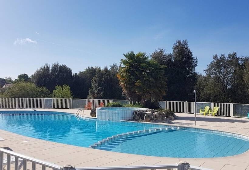 فندق Les Chênes Verts