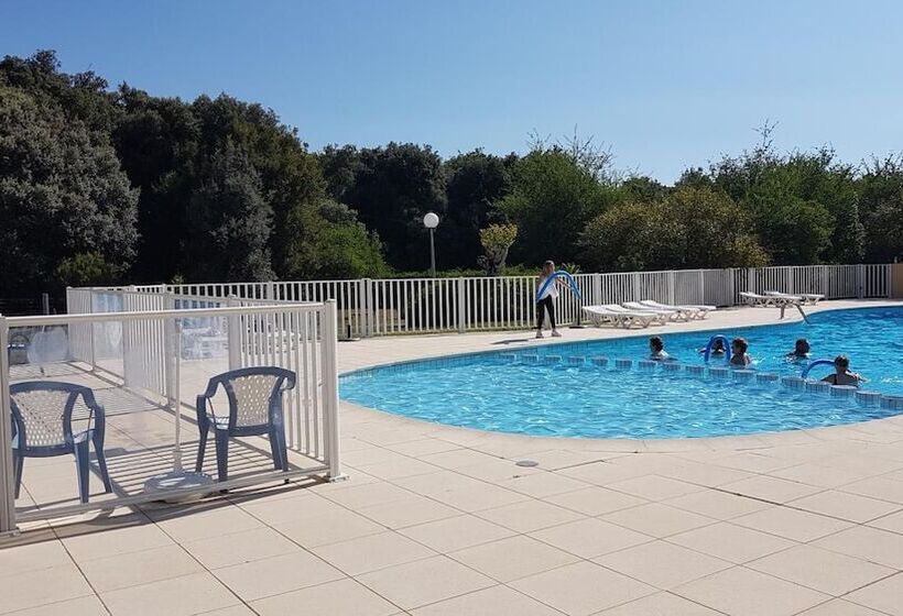 فندق Les Chênes Verts