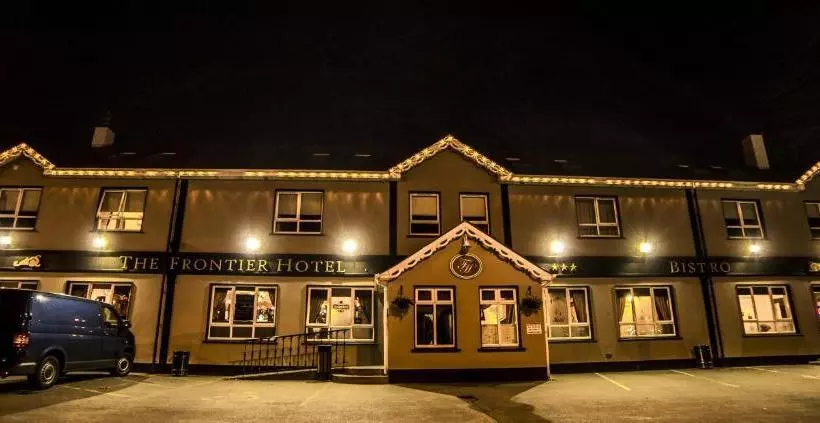 Hotelli The Frontier