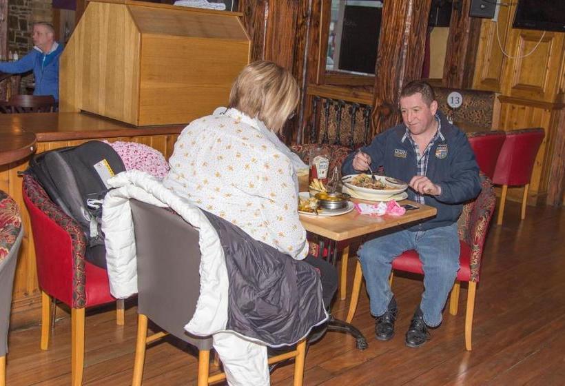 فندق The Frontier