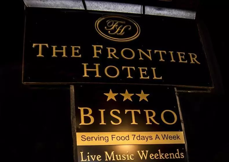 Hotelli The Frontier