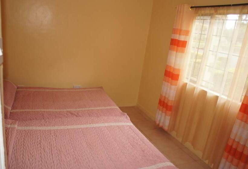 Acacia Villas Nanyuki