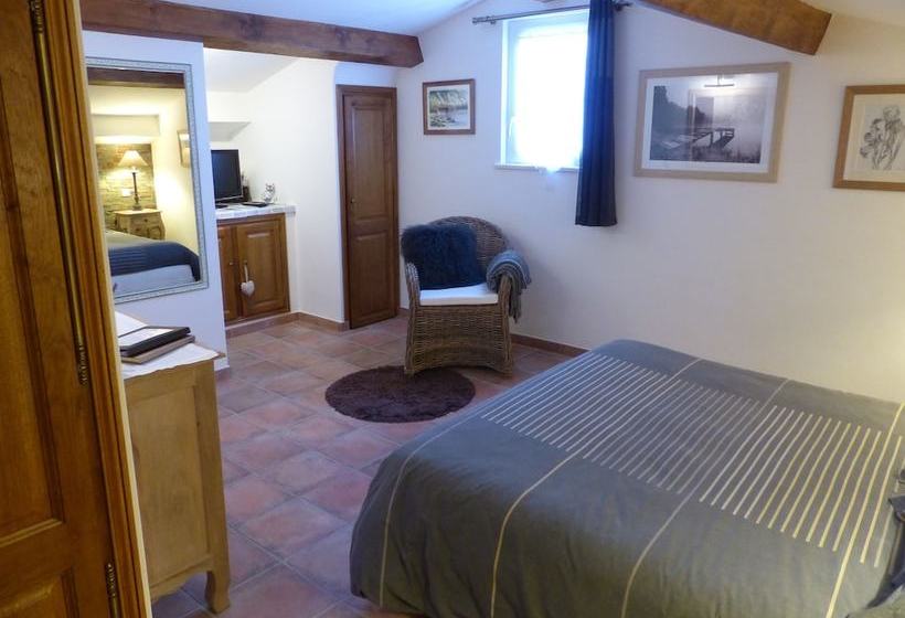 Bed and Breakfast La Bastide Des Pignes