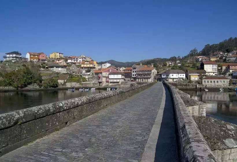 Hostel Albergue O Mesón