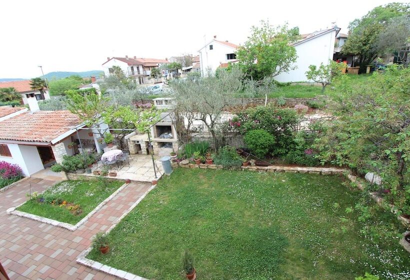 Пансион Guest House Liliana