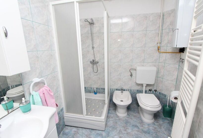 Пансион Guest House Liliana