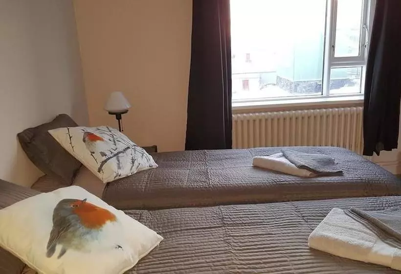 پانسیون Höfði Guesthouse