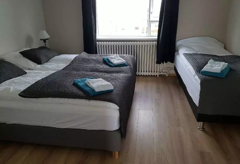 پانسیون Höfði Guesthouse