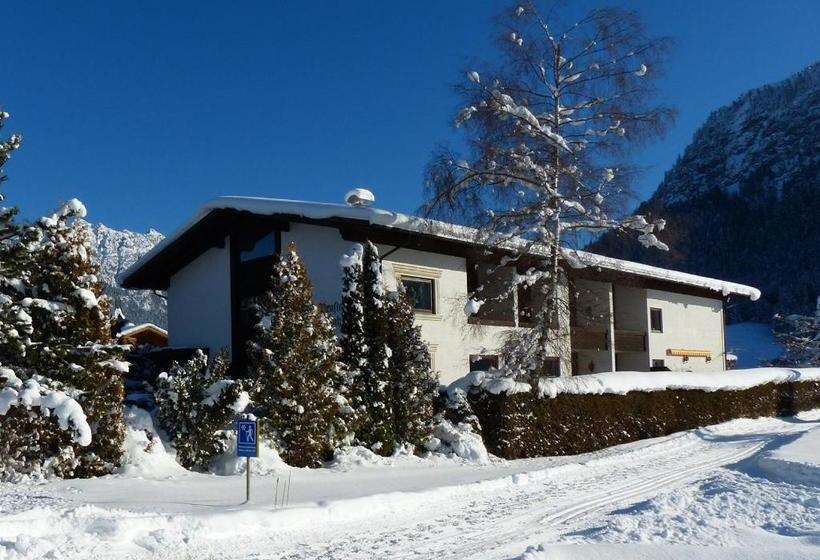 Pension Hohenrainer