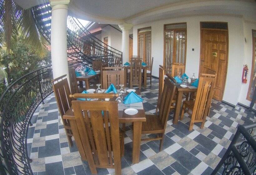 Bed and Breakfast L S Lanka