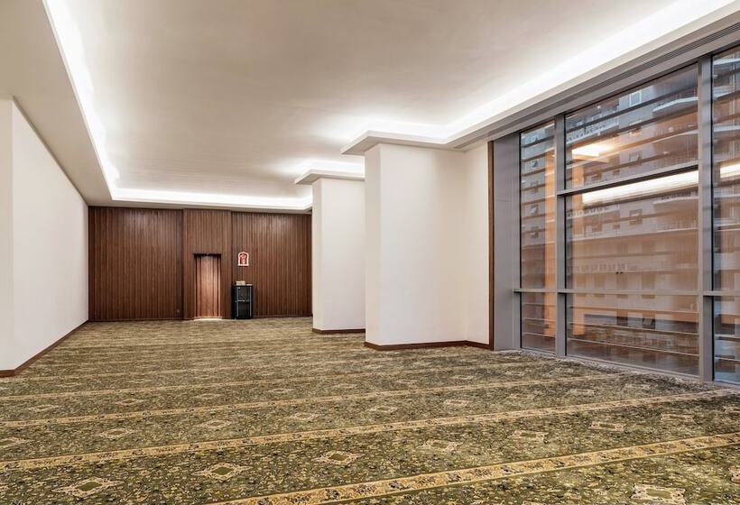 Hotel Voco Makkah An Ihg