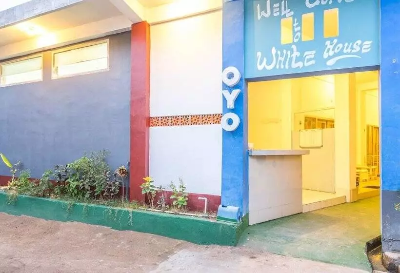 هتل White House By Oyo Rooms
