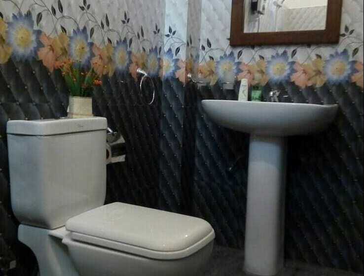 Пансион Dinstar Safari Lodge Udawalawa