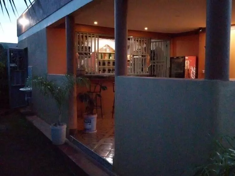 پانسیون Hem Guest House