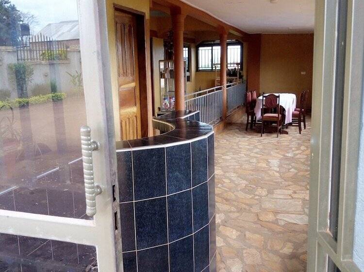 پانسیون Hem Guest House