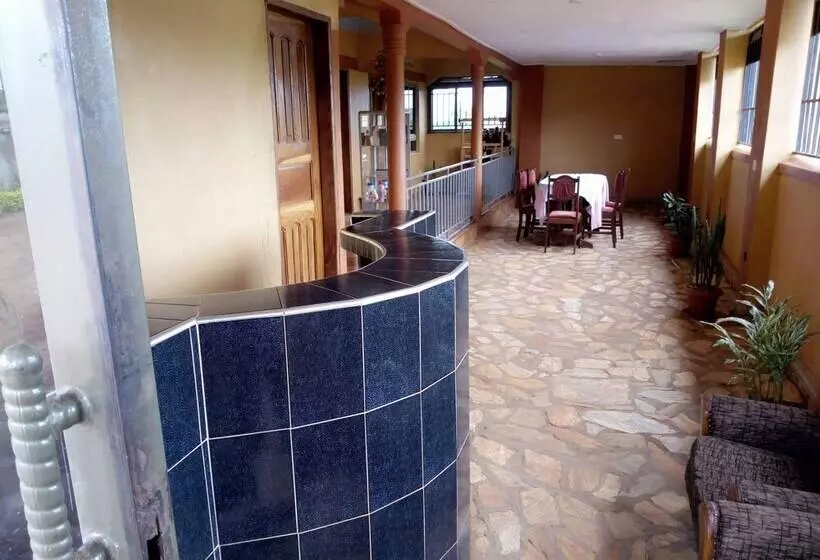 پانسیون Hem Guest House