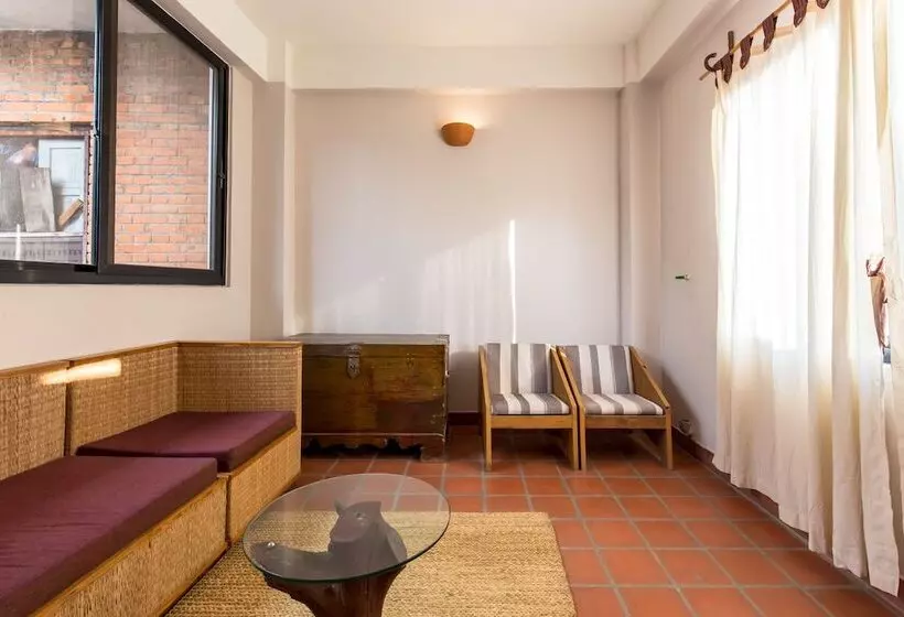 پانسیون Team Yala Inn