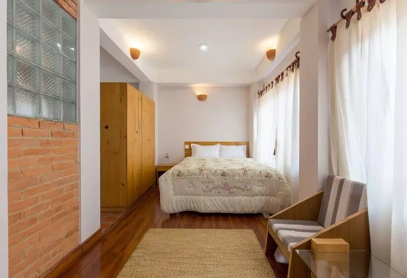 پانسیون Team Yala Inn