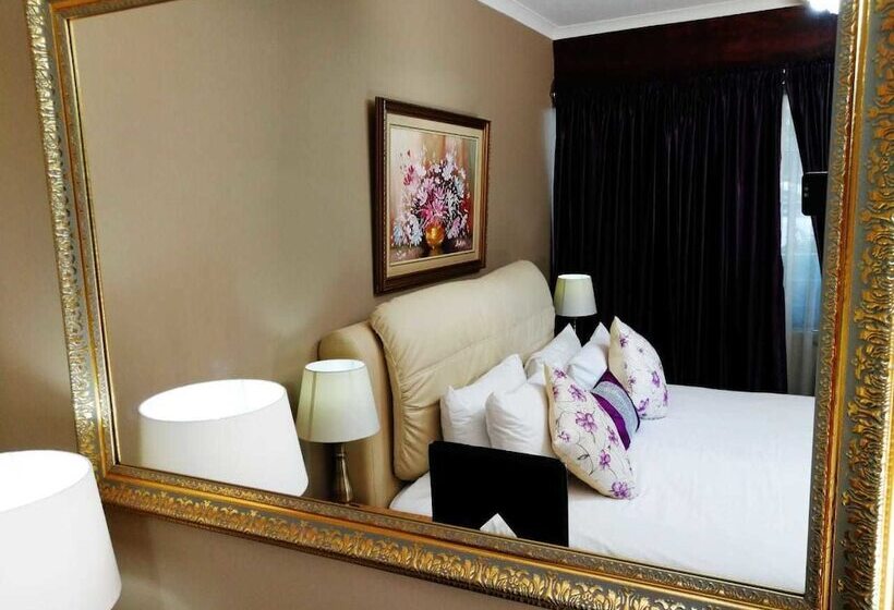 بنسيون Willow Manor Guest House Brits