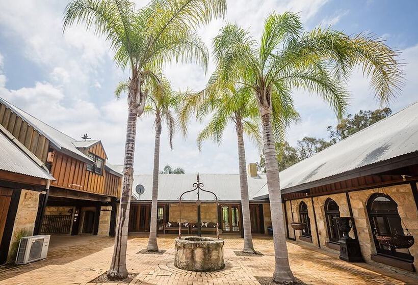 Peppers Creek Accommodation