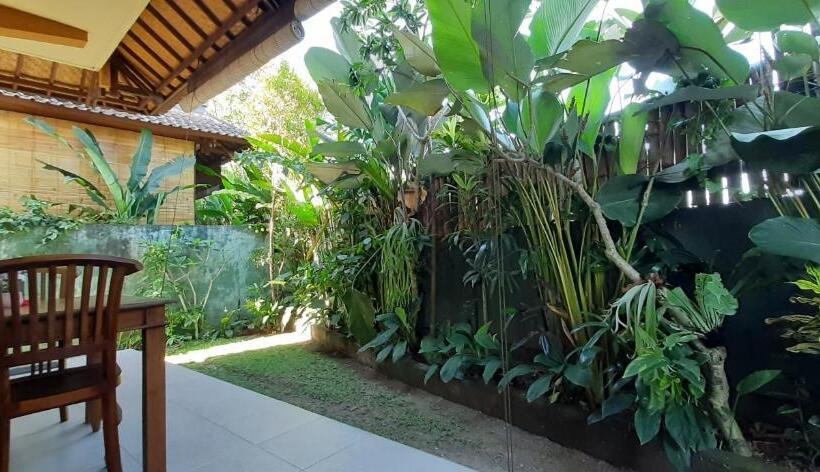 Ubud Batik Villa