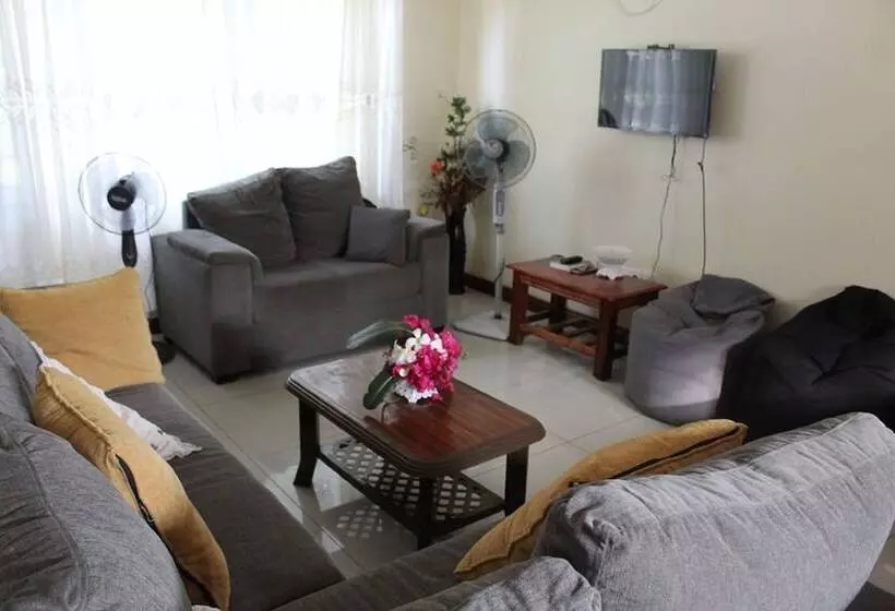 Oluwa Seun Beach Cottages