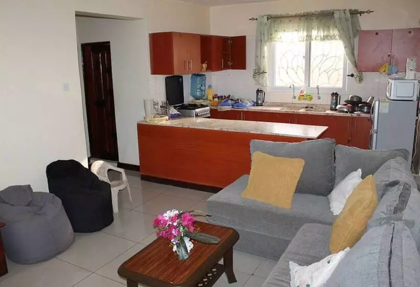 Oluwa Seun Beach Cottages