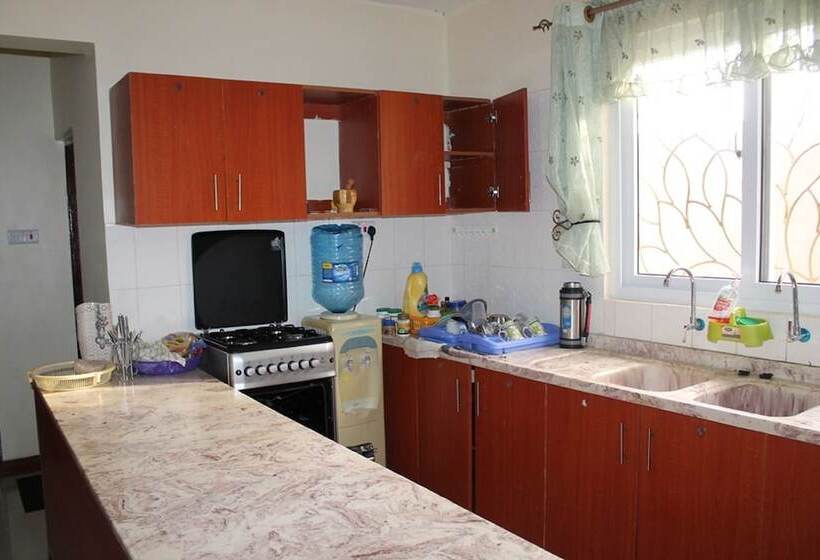 Oluwa Seun Beach Cottages