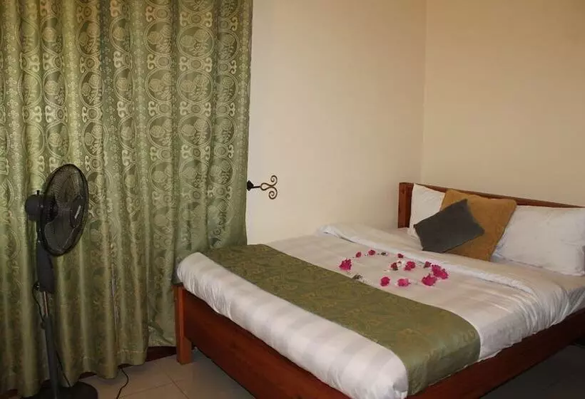 Oluwa Seun Beach Cottages